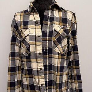 Men’s Wrangler Navy and Tan Plaid Shirt Size Small